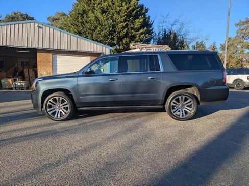 Used 2019 GMC Yukon XL Denali w/ Denali Ultimate Package image 8