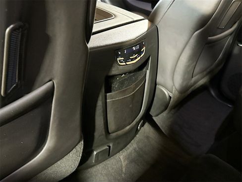Used 2018 Cadillac Escalade Premium Luxury image 28