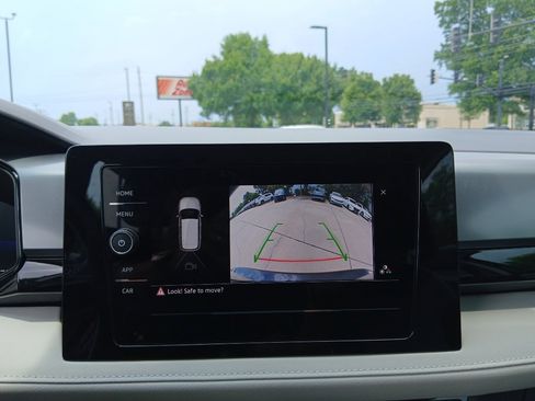 Used 2025 Volkswagen Taos S FWD image 23