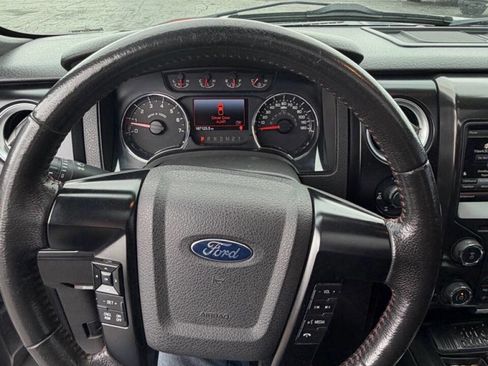 Used 2014 Ford F150 FX4 w/ Equipment Group 402A Luxury AWD/4WD image 9