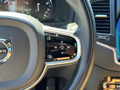 Used 2019 Volvo XC90 T6 Momentum w/ Protection Package Premier AWD/4WD image 26