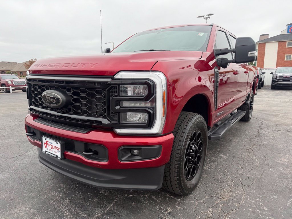 Used 2025 Ford F250 Lariat w/ Black Appearance Package AWD/4WD image 10