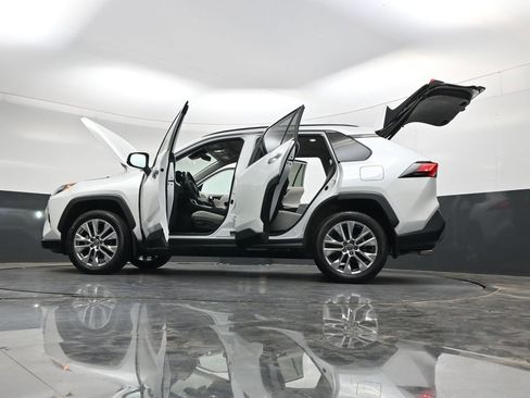 Used 2024 Toyota RAV4 Limited FWD image 37