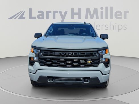Used 2024 Chevrolet Silverado 1500 Custom RWD image 8