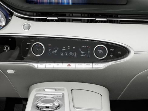 New 2025 Genesis Electrified GV70 Advanced w/ Prestige Package image 15