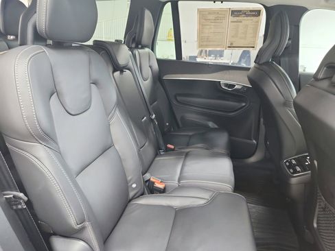 Used 2024 Volvo XC90 B6 Ultimate w/ Protection Package Premier AWD/4WD image 44
