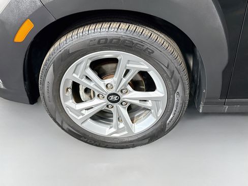 Used 2022 Hyundai Kona SEL FWD image 38