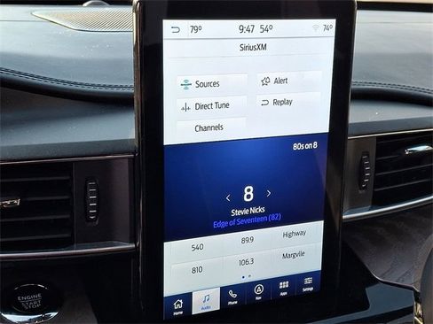 Used 2022 Ford Explorer Platinum w/ Equipment Group 601A image 18