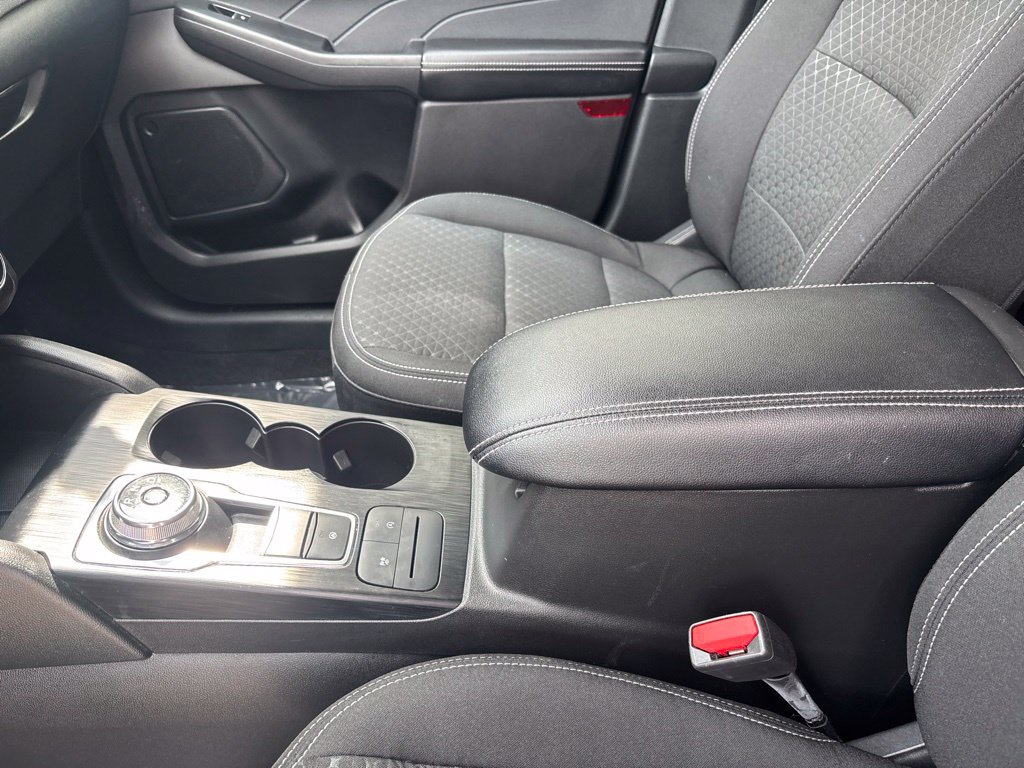 Certified 2025 Ford Escape Active AWD/4WD image 21