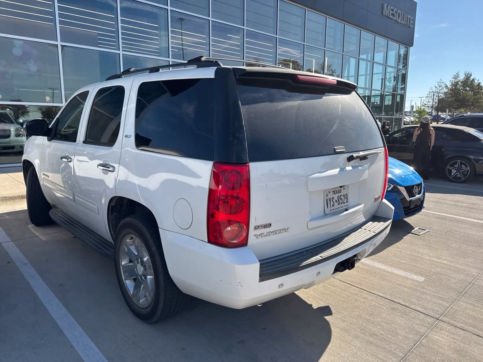Used 2012 GMC Yukon SLT RWD image 4