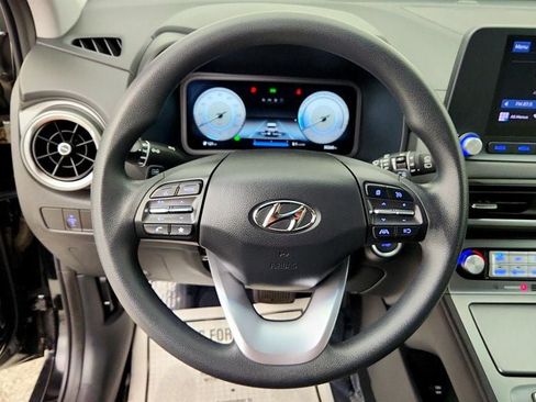 Used 2023 Hyundai Kona SE w/ Cargo Package FWD image 16
