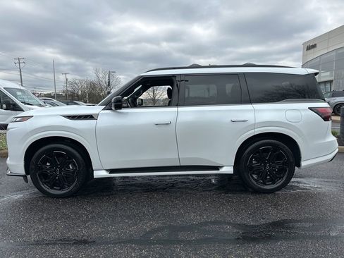 New 2026 INFINITI QX80 4WD w/ Sport Exterior Package image 3