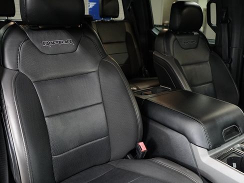 Used 2019 Ford F150 Raptor w/ Equipment Group 802A Luxury AWD/4WD image 25