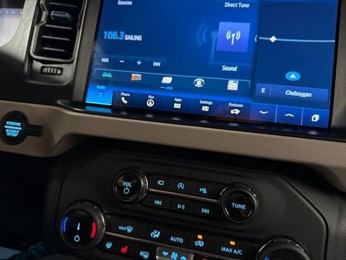 Used 2022 Ford Bronco Wildtrak AWD/4WD image 24