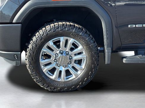 Used 2020 GMC Sierra 2500 Denali w/ Denali Ultimate Package image 9