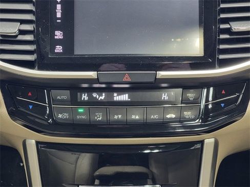 Used 2017 Honda Accord EX-L image 20
