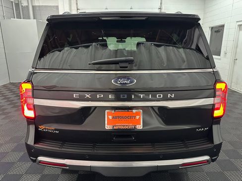 Used 2024 Ford Expedition Max Platinum AWD/4WD image 8