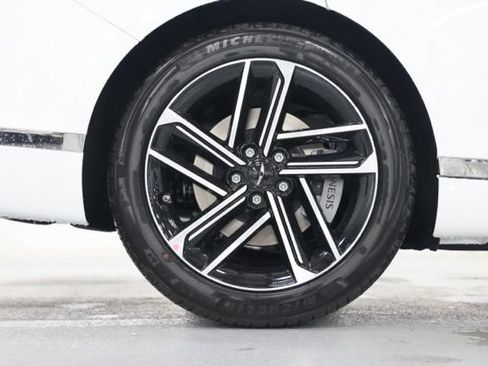 New 2027 Genesis G80 2.5T Advanced AWD/4WD image 18