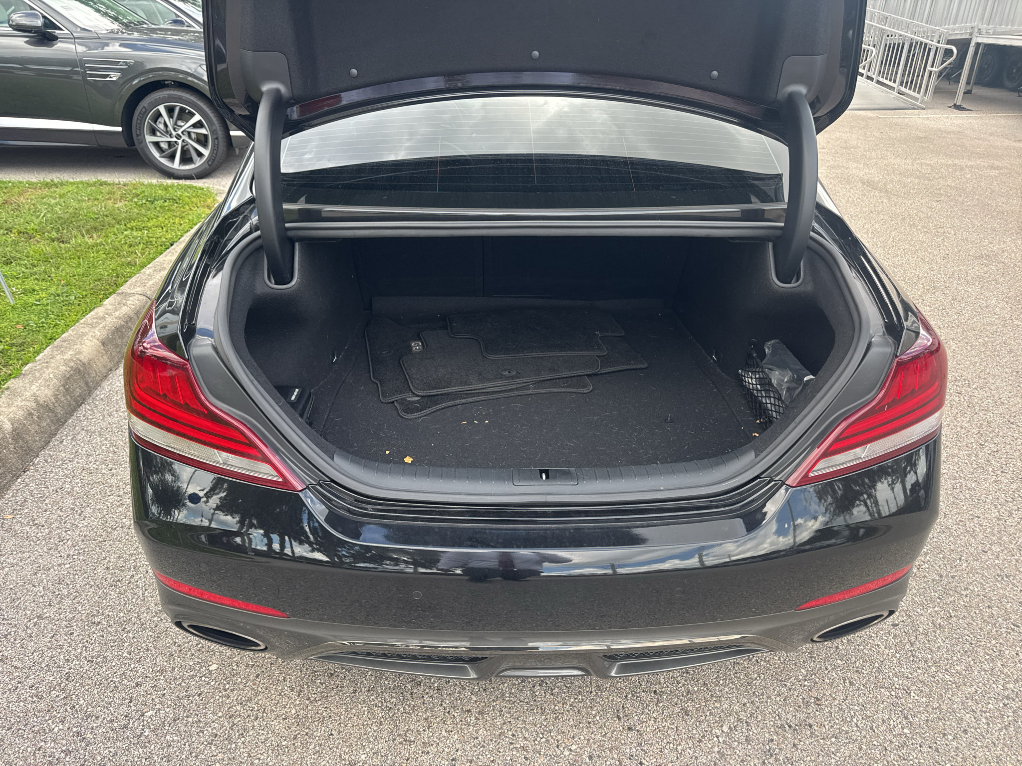 Used 2019 Genesis G70 3.3T Advanced w/ Sport Package AWD/4WD image 6