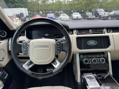 Used 2016 Land Rover Range Rover Supercharged AWD/4WD image 29