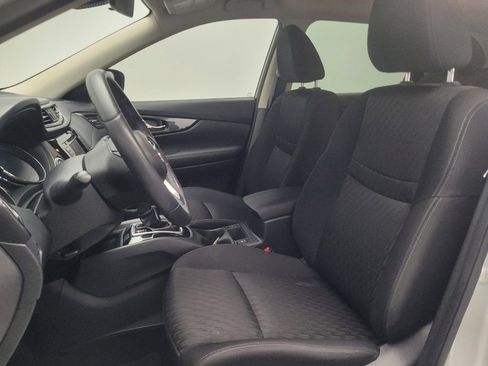 Used 2019 Nissan Rogue SV FWD image 17