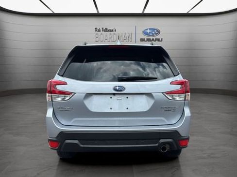 Used 2023 Subaru Forester Limited AWD/4WD image 6