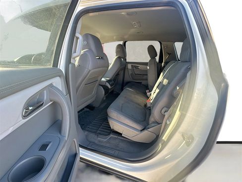 Used 2015 Chevrolet Traverse LS image 22