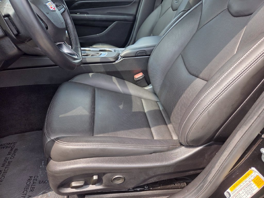 Used 2025 Cadillac CT4 Premium Luxury w/ Climate Package RWD image 10
