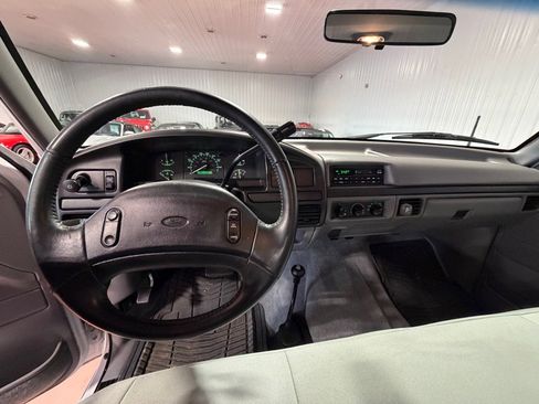 Used 1997 Ford F250 image 21