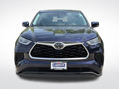 Used 2020 Toyota Highlander L AWD/4WD image 9