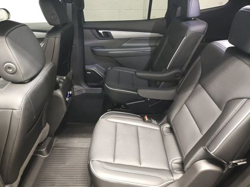 New 2026 Buick Enclave Preferred w/ LPO, Floor Liner Package image 28