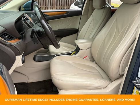 Used 2018 Lincoln MKC Select w/ Select Plus Package FWD image 27