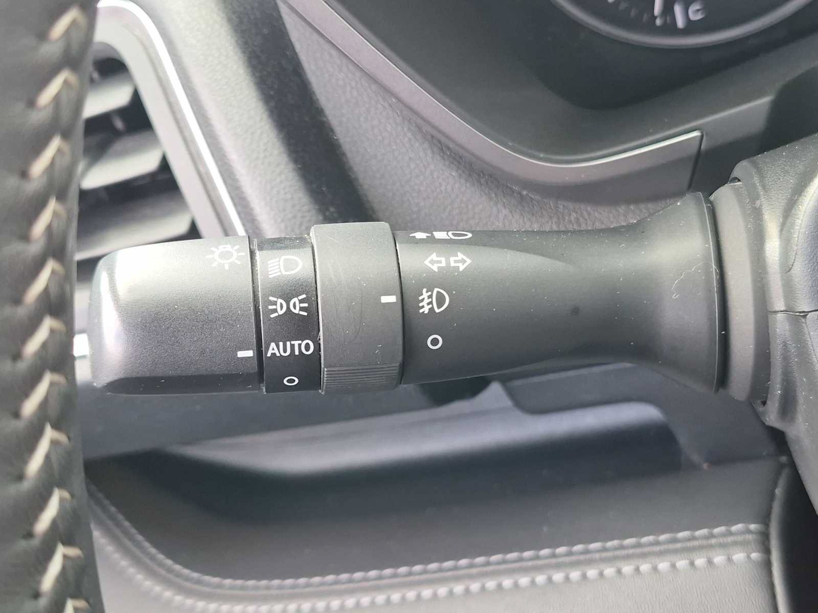 Used 2023 Subaru Ascent Touring AWD/4WD image 26
