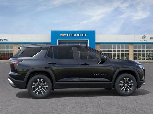 New 2026 Chevrolet Equinox LT w/ Convenience Package II image 5