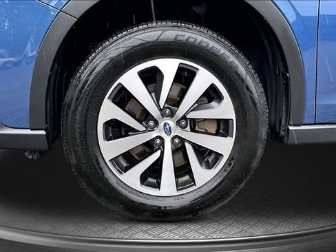 Used 2020 Subaru Outback Premium AWD/4WD image 30