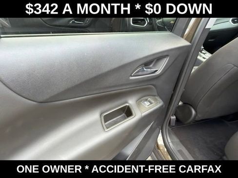 Used 2023 Chevrolet Equinox LT FWD image 34