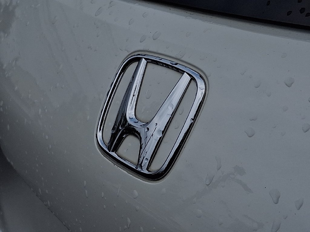 Used 2023 Honda HR-V Sport image 32