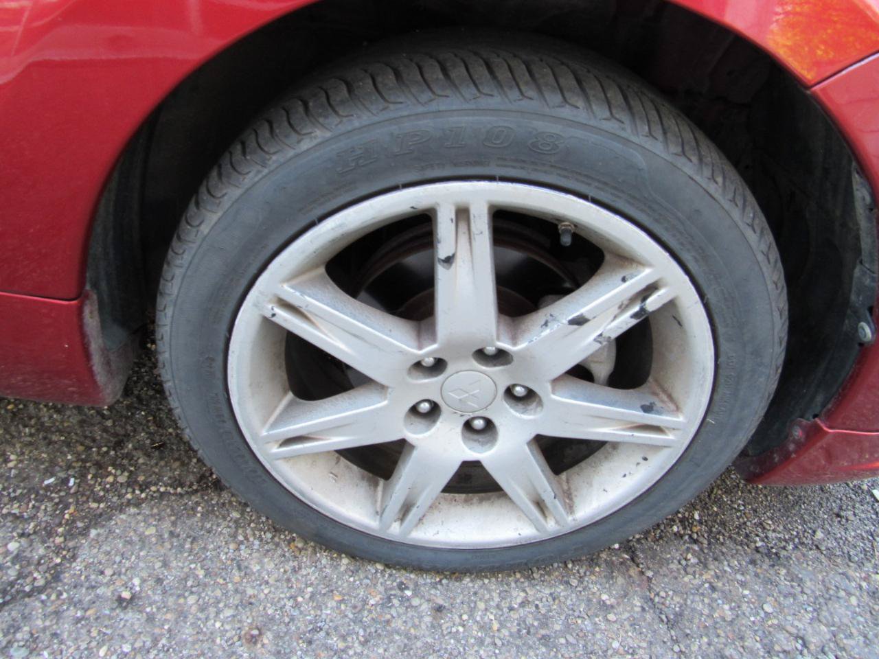 Used 2008 Mitsubishi Eclipse SE FWD image 9