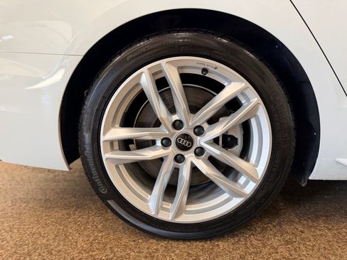 Used 2023 Audi A4 2.0T Premium w/ Convenience Package AWD/4WD image 24