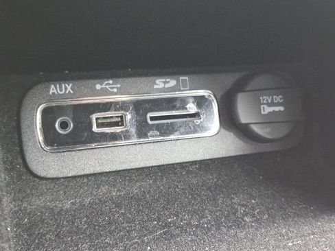 Used 2015 Jeep Grand Cherokee Limited image 13