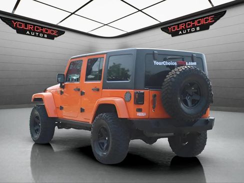 Used 2012 Jeep Wrangler Unlimited Sahara w/ Dual Top Group image 7