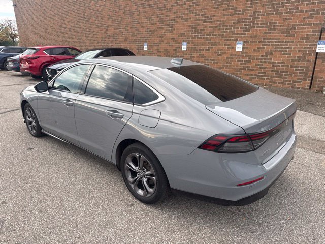 Used 2024 Honda Accord EX-L image 4