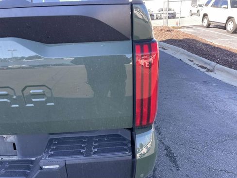 Used 2023 Toyota Tundra SR5 w/ SR5 Premium Package image 18