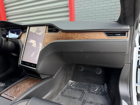 Used 2021 Tesla Model S Long Range image 16