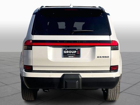 Used 2024 Lexus GX 550 Luxury w/ Accessory Package (2T) image 4