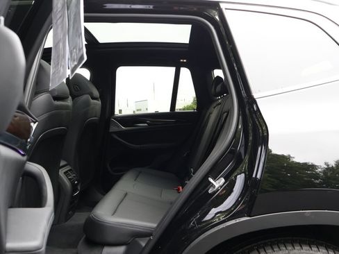 Used 2024 BMW X3 xDrive30i AWD/4WD image 47