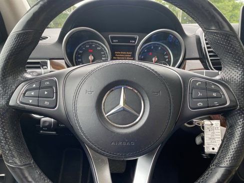 Used 2019 Mercedes-Benz GLS 450 4MATIC image 24