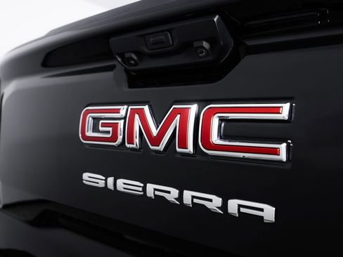 Used 2024 GMC Sierra 1500 Pro w/ Graphite Edition AWD/4WD image 10