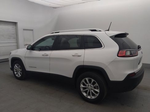 Used 2019 Jeep Cherokee Latitude w/ Popular Appearance Group FWD image 3