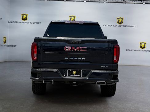 Used 2022 GMC Sierra 1500 SLT w/ SLT Convenience Package AWD/4WD image 4